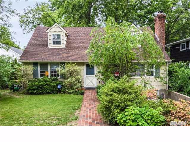  4 BR,  2.00 BTH  Exp cape style home in Glen Cove